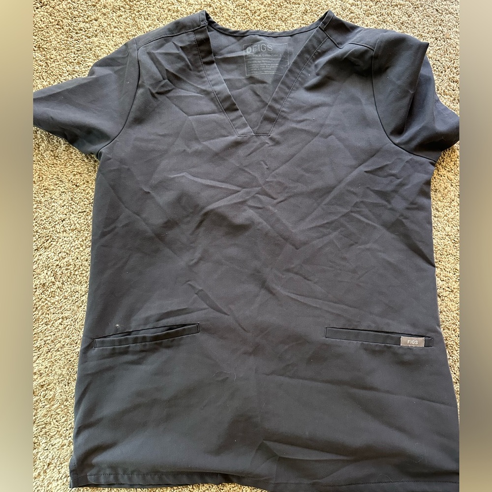 Scrub top